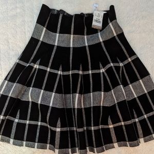 Charlotte Russe Skirts - Pleated plaid skirt Charlotte Russe Skirts - Pleated plaid skirt